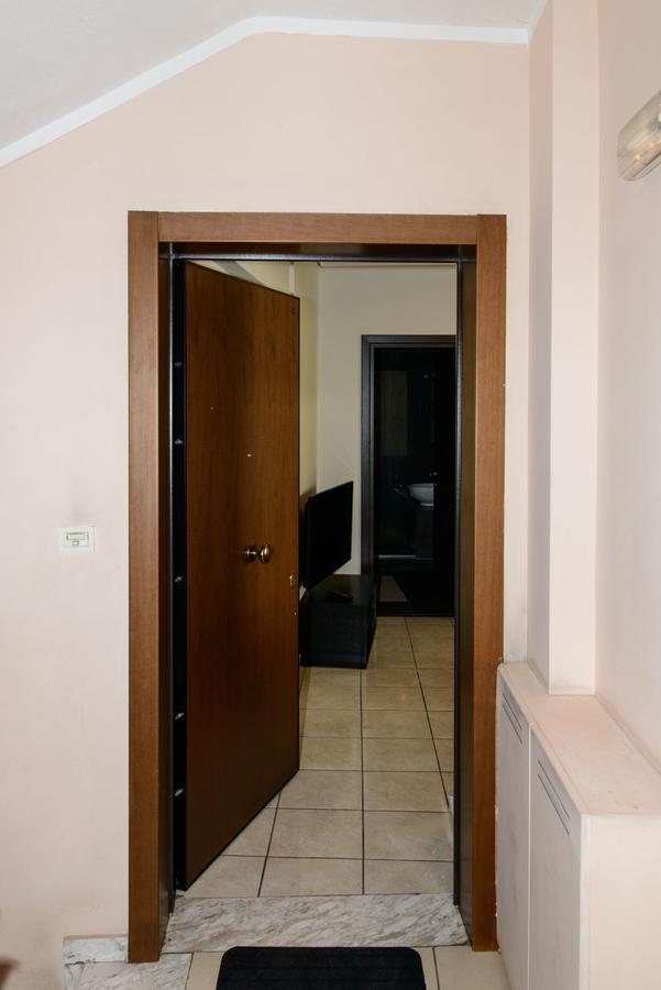 & Parking 100m Kerameikos Metro * Atenas