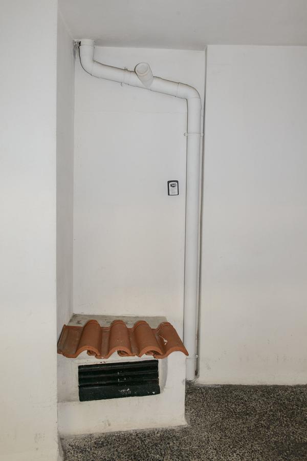 & Parking 100m Kerameikos Metro Apartamento *